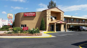 Гостиница TravelStar Inn & Suites  Колорадо-Спрингс